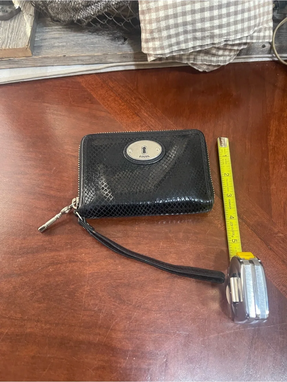 Fossil Keeper Snake Emboss Cow Hide Leather Wallet/Wristlet
